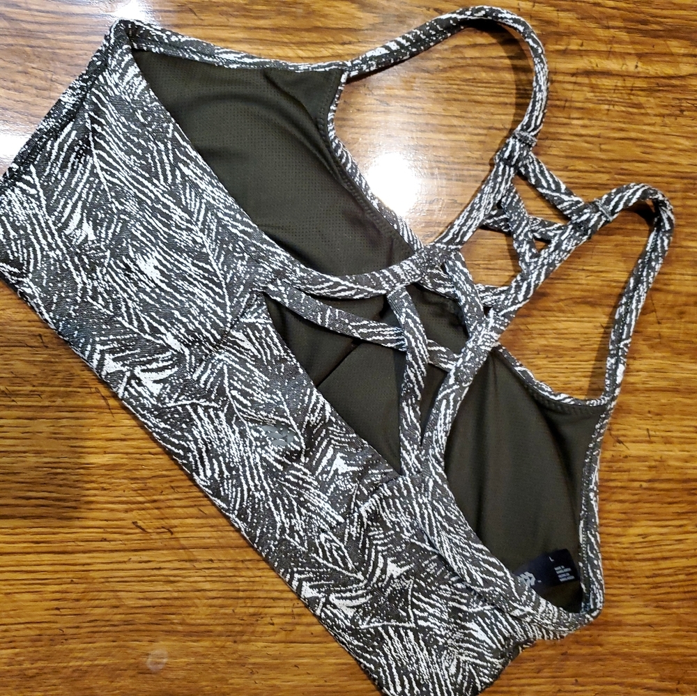 Sage All In Motion Sports Bra - Picture 3 of 4